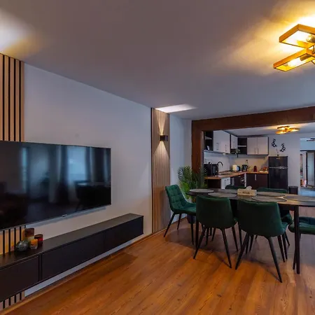Kaya Charming 2-bedroom Apartment Brasov